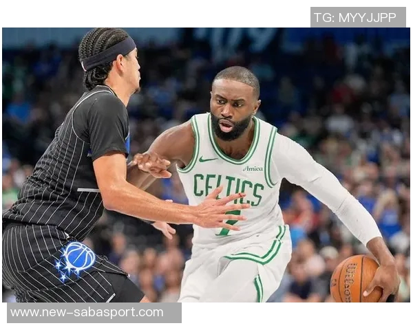 杰伦布朗单节15分创赛季新高米切尔东契奇等紧随其后 杰伦布朗单节15分创赛季新高米切尔东契奇等紧随其后