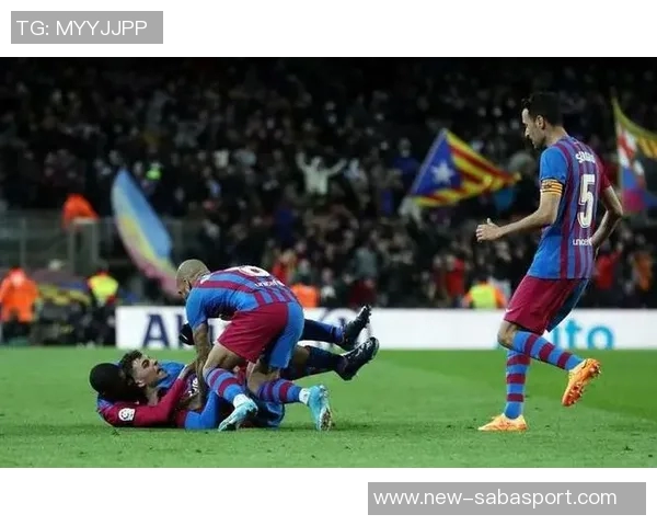 加维社媒祝佩德里生日快乐愿你在巴萨继续闪耀青春岁月 加维社媒祝佩德里生日快乐愿你在巴萨继续闪耀青春岁月