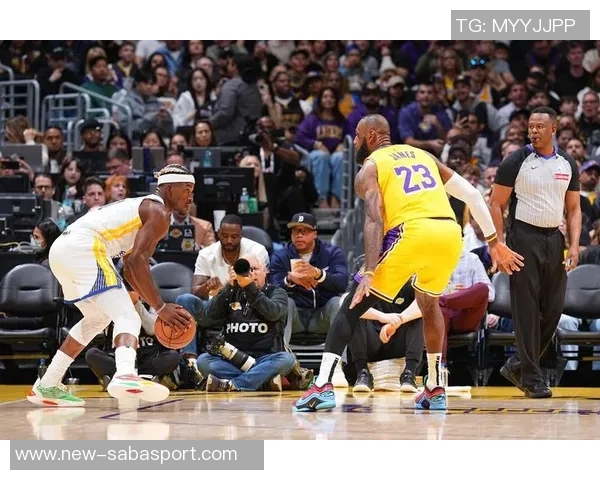 富保罗批评湖人未能发挥冠军底蕴反而过于迎合球星需求 富保罗批评湖人未能发挥冠军底蕴反而过于迎合球星需求