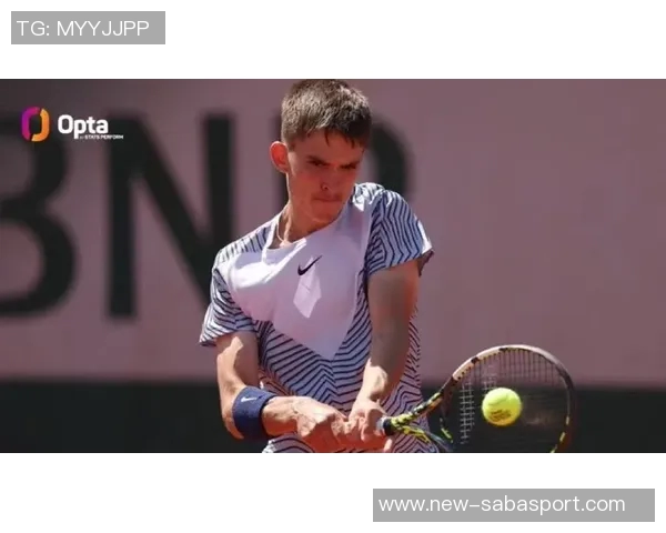 意大利足球传奇迪诺佐夫谈国家队收视率低于网球现象的深刻思考