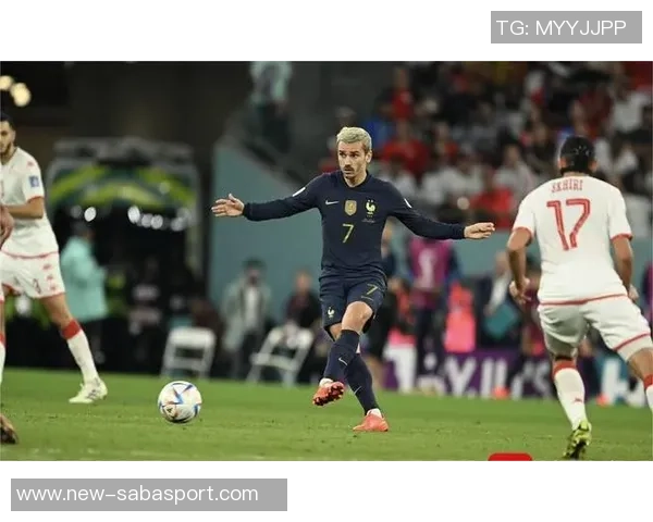 德尚怒斥法国队半场表现太慢亟需提升比赛节奏与活力