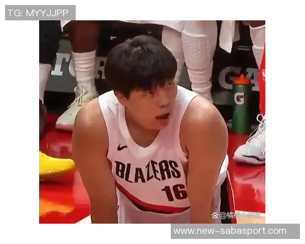 杨瀚森在篮下对抗能力不足前场篮板和挡拆时易遭犯规困扰